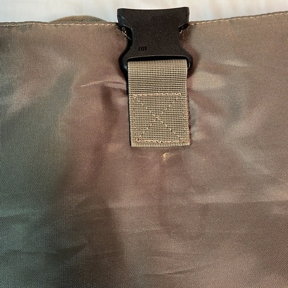 STM Scout 2 Medium Laptop Shoulder Bag , Olive - Picture 16 of 16